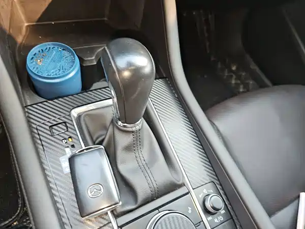 Mazda 3 Axela 2022