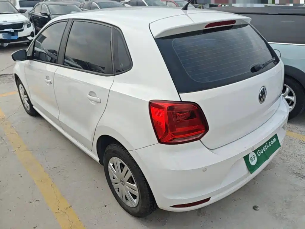 Volkswagen Polo 2016
