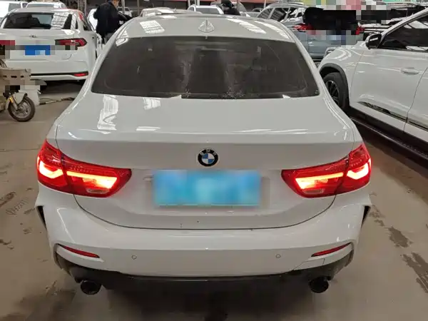 BMW 1 Series 2022
