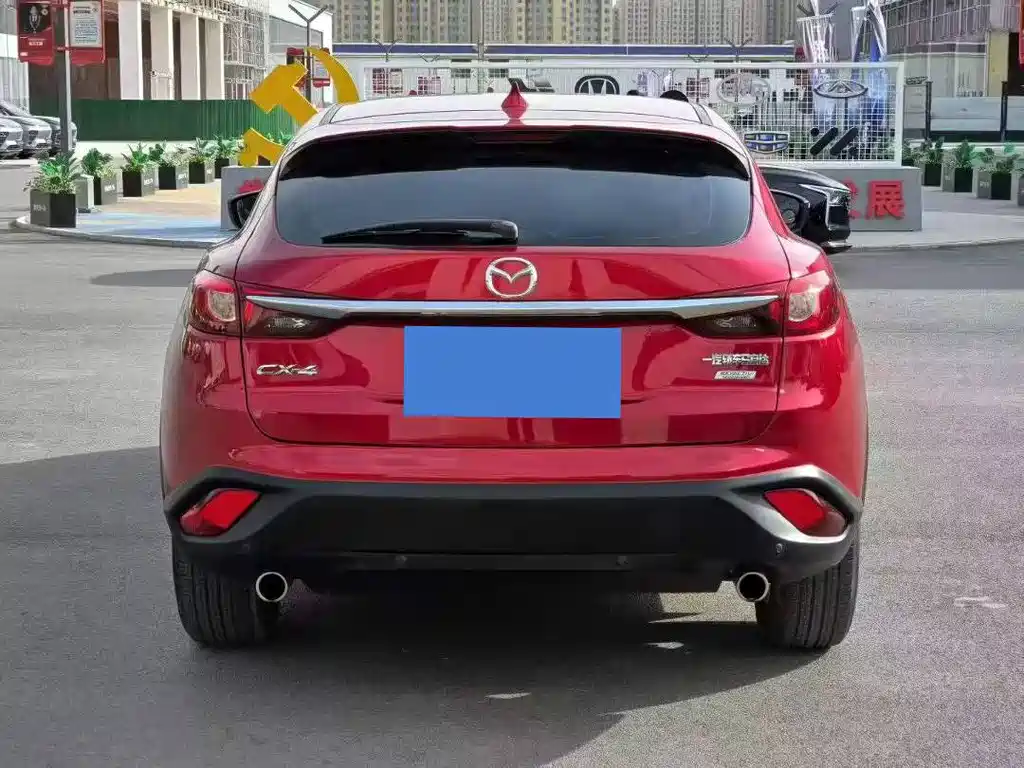 Mazda CX-4 2019 — фото 8