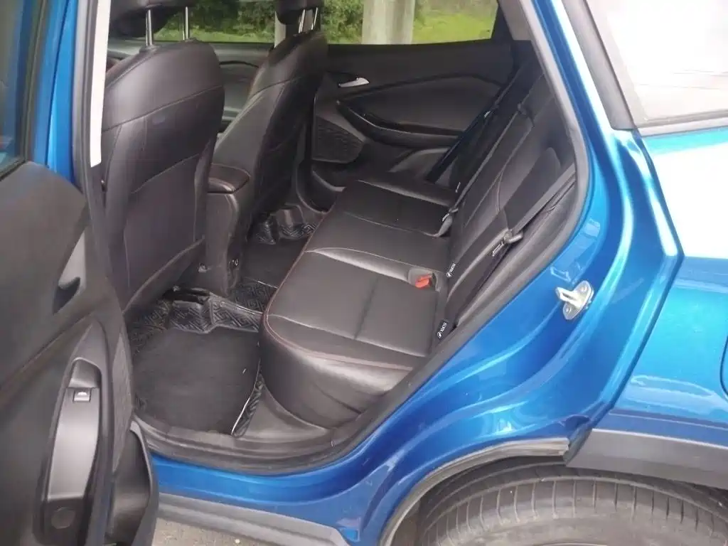 Chevrolet Trax 2023 — фото 15