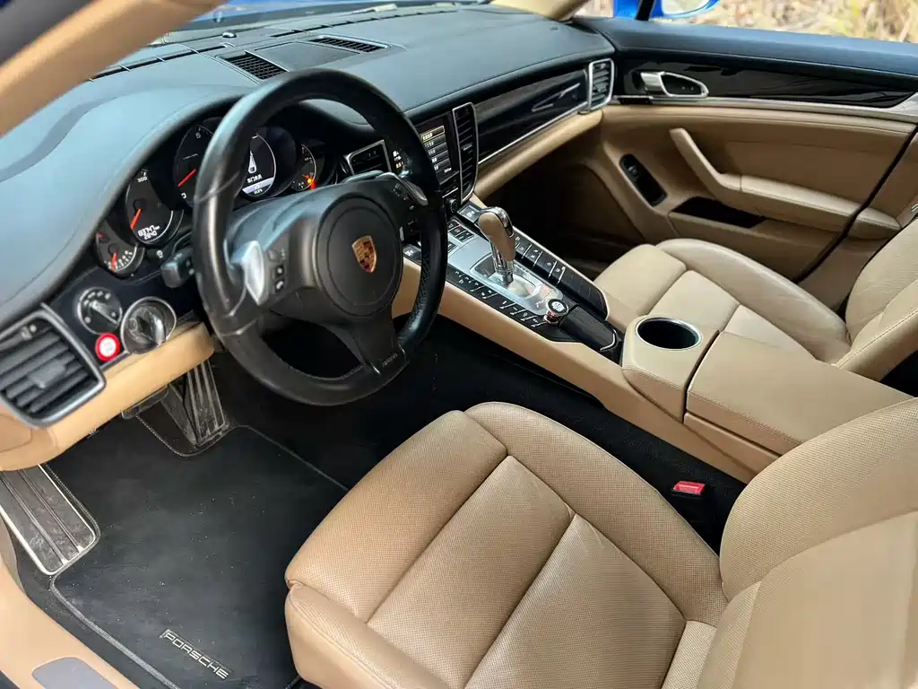 Porsche Panamera 2016 — фото 6
