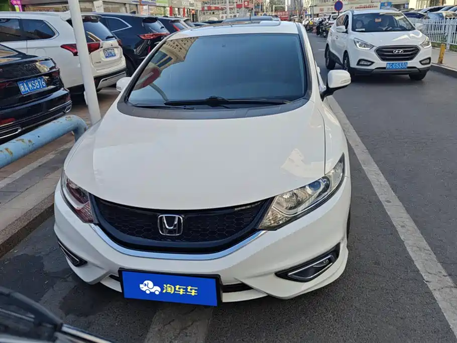 Honda Jade 2015 — фото 2