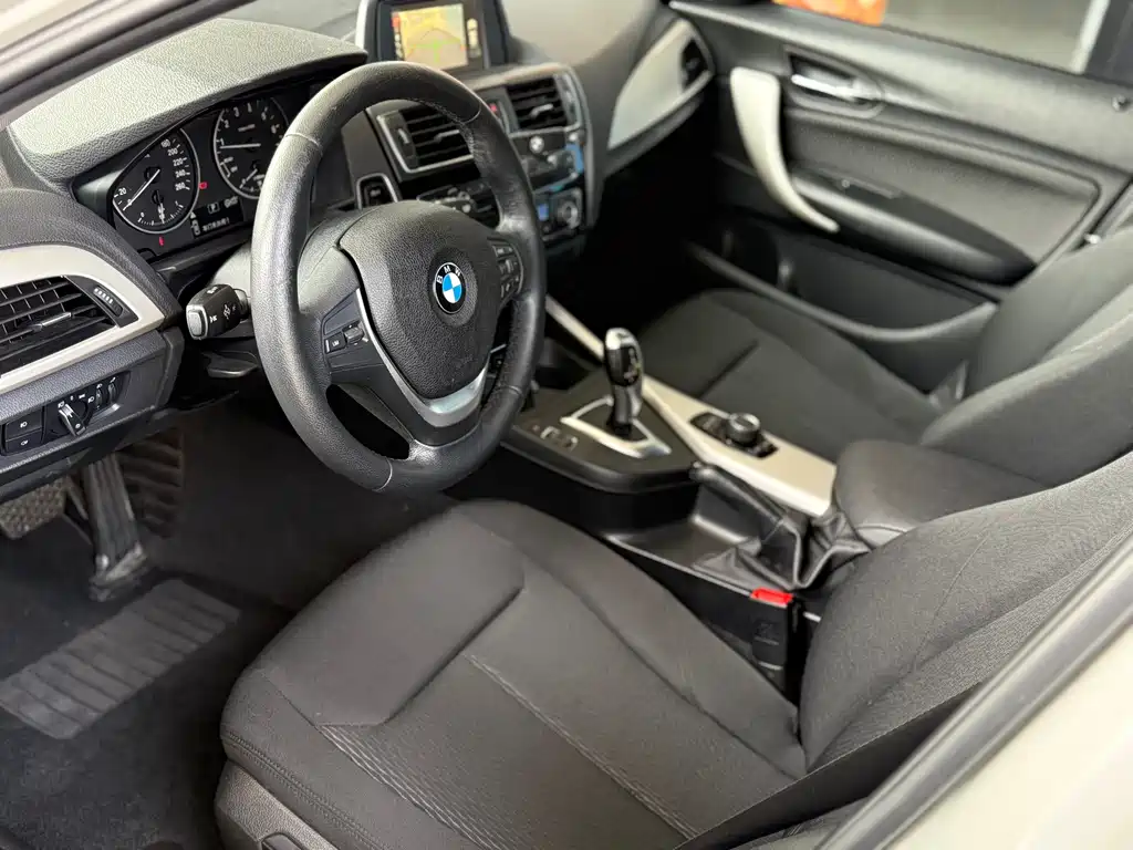 BMW 1 Series 2016 — фото 10