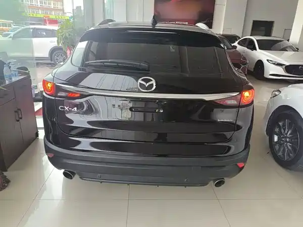 Mazda CX-4 2022