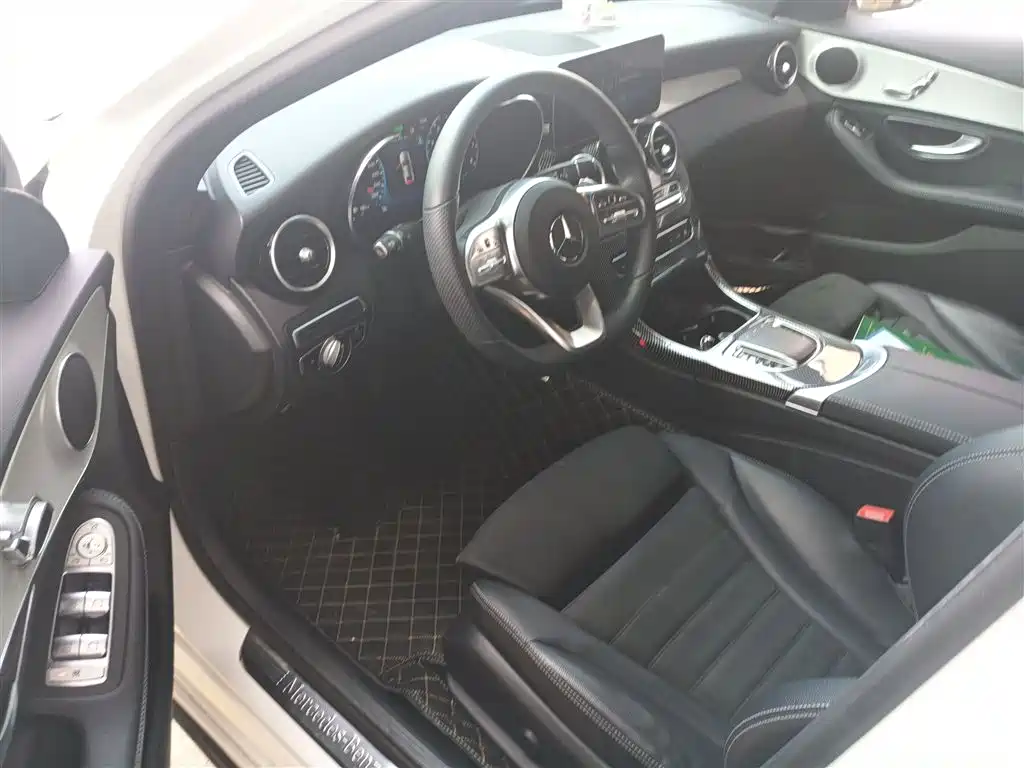 Mercedes-Benz C-Class 2020 — фото 15