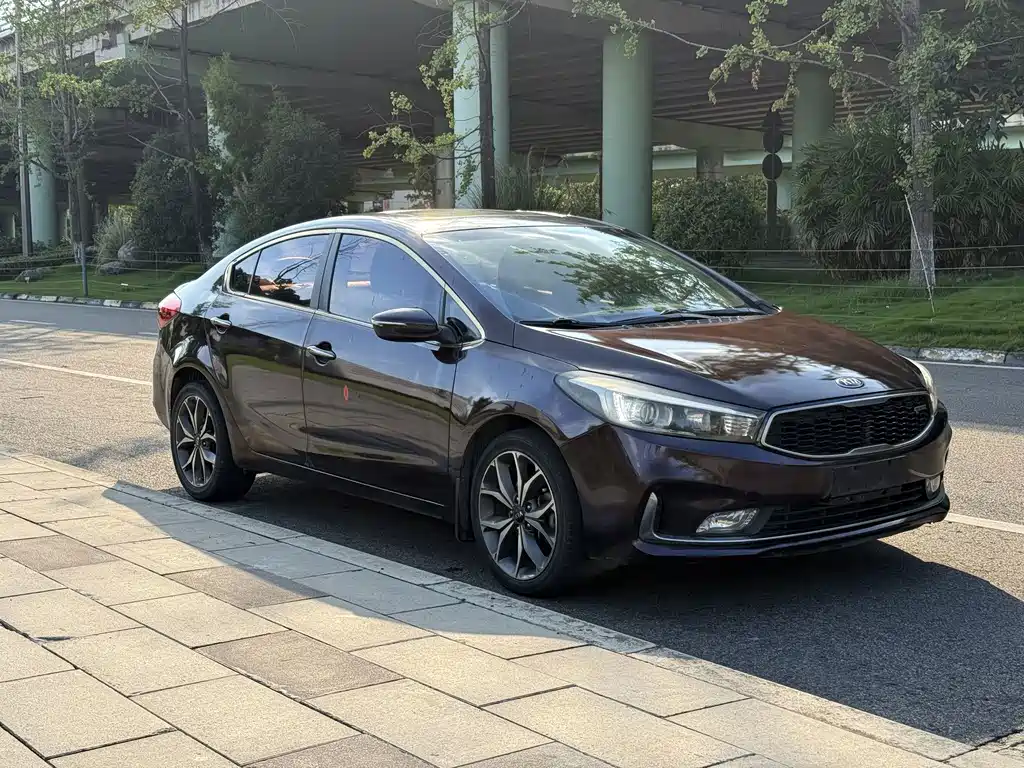 Kia K3 2016