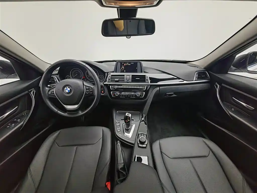BMW 3 Series 2016 — фото 5