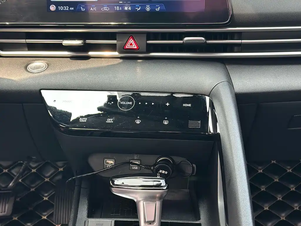 Hyundai Elantra 2021 — фото 20