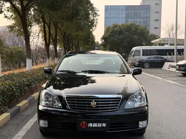 Toyota Crown 2008
