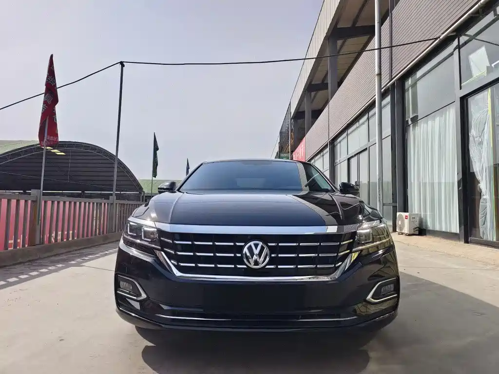 Volkswagen Passat 2019 — фото 2