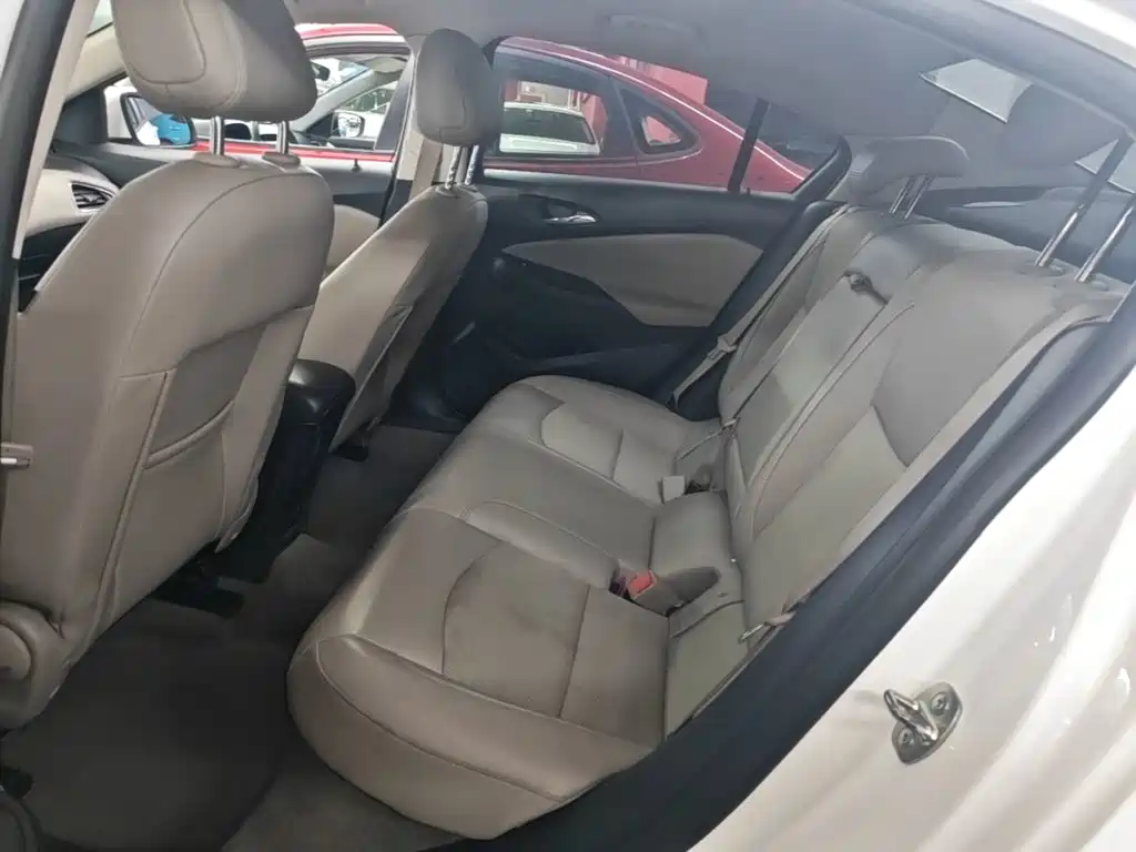 Chevrolet Cruze 2015 — фото 17