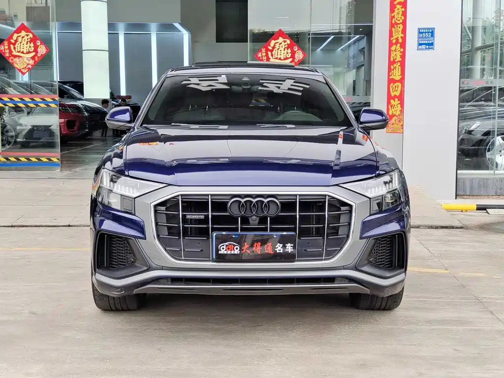 Audi Q8 2022 — фото 2