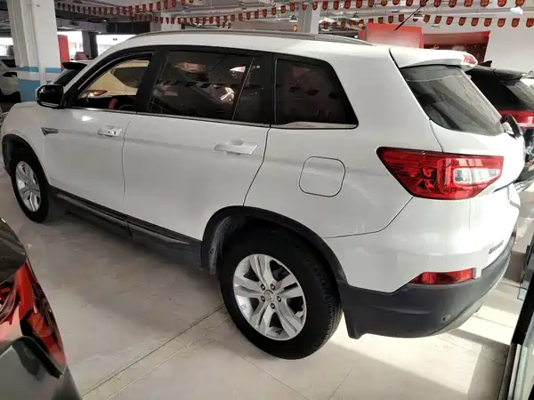 Changan CS75 2016
