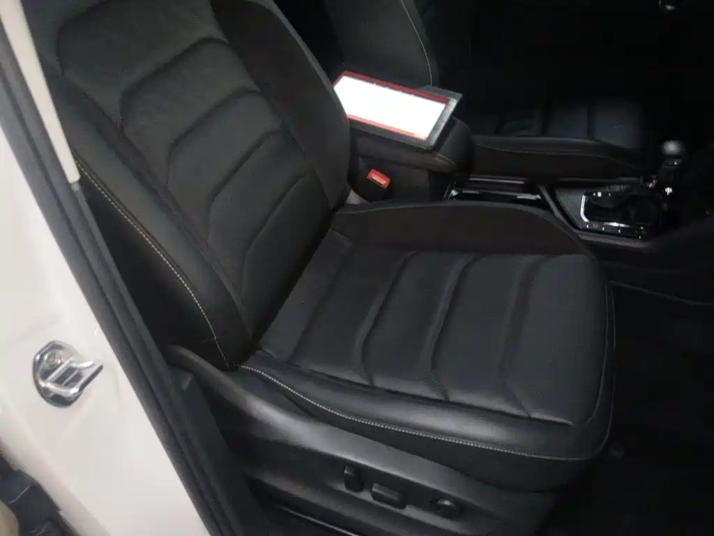 Volkswagen Tiguan L 2018 — фото 17