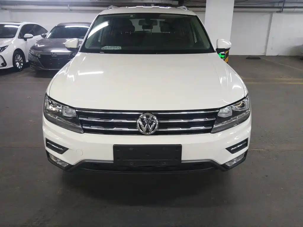 Volkswagen Tiguan L 2018 — фото 19