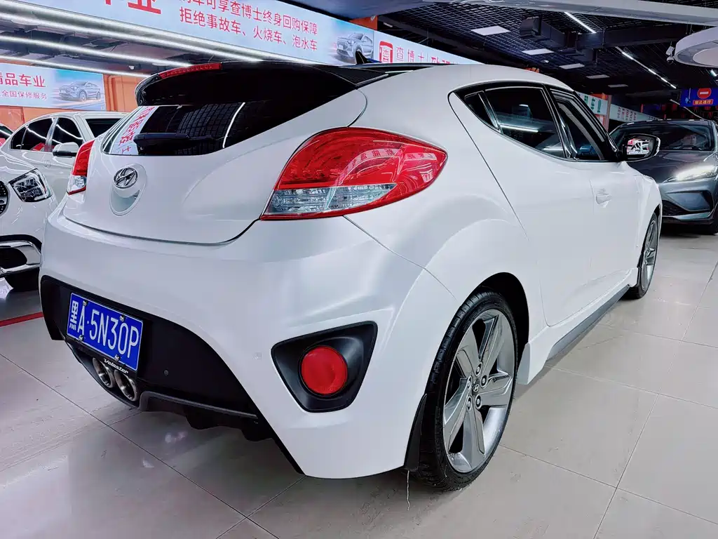 Hyundai Veloster 2014 — фото 4