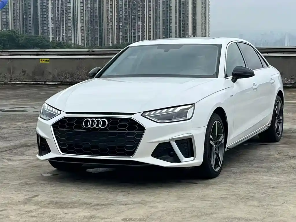 Audi A4L 2021