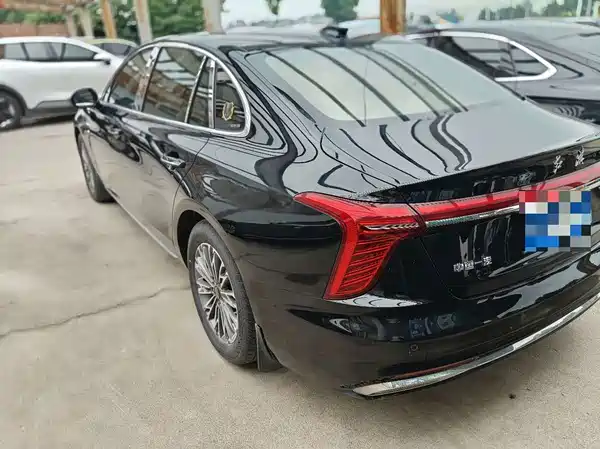 Hongqi H5 2024