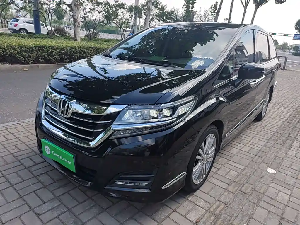 Honda Elysion 2019 — фото 1