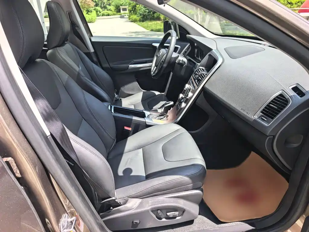 Volvo XC60 2017