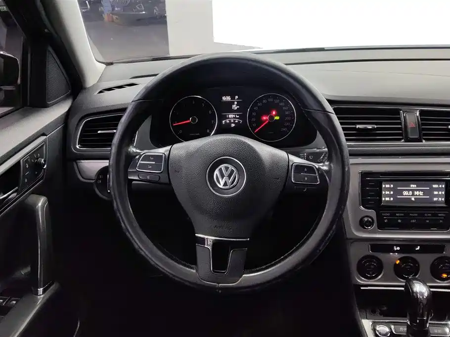 Volkswagen Gran Lavida 2016 — фото 15