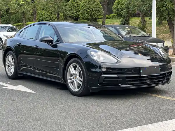 Porsche Panamera 2017