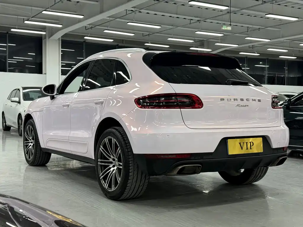 Porsche Macan 2018 — фото 6