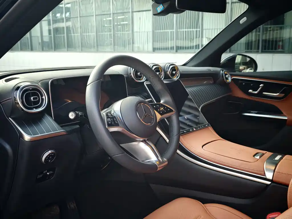 Mercedes-Benz GLC 2024