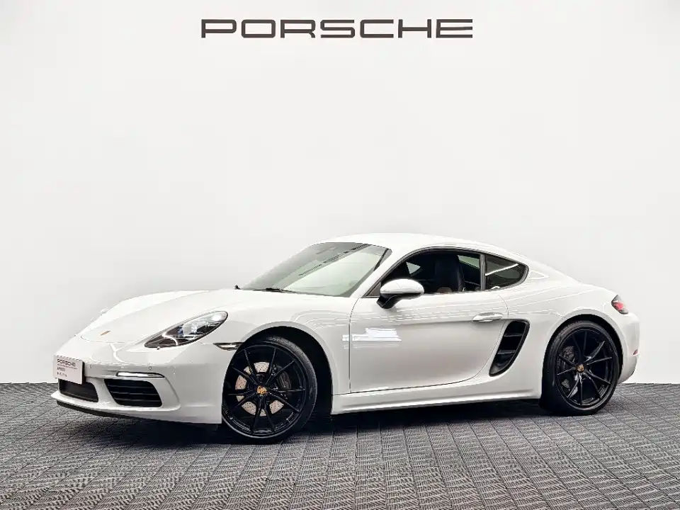 Porsche 718 2022 — фото 1