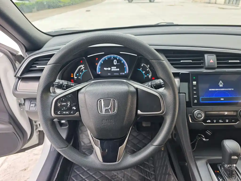 Honda Civic 2021 — фото 12
