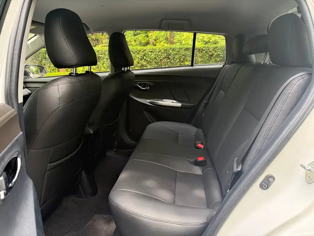 Toyota Yaris L 2016
