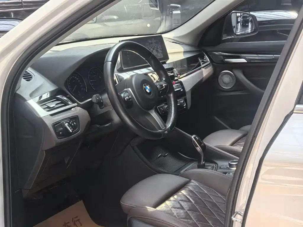 BMW X1 2021 — фото 9