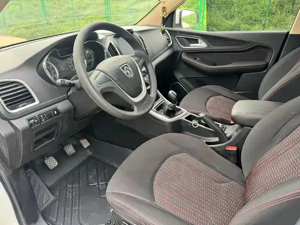 Baojun 560 2016