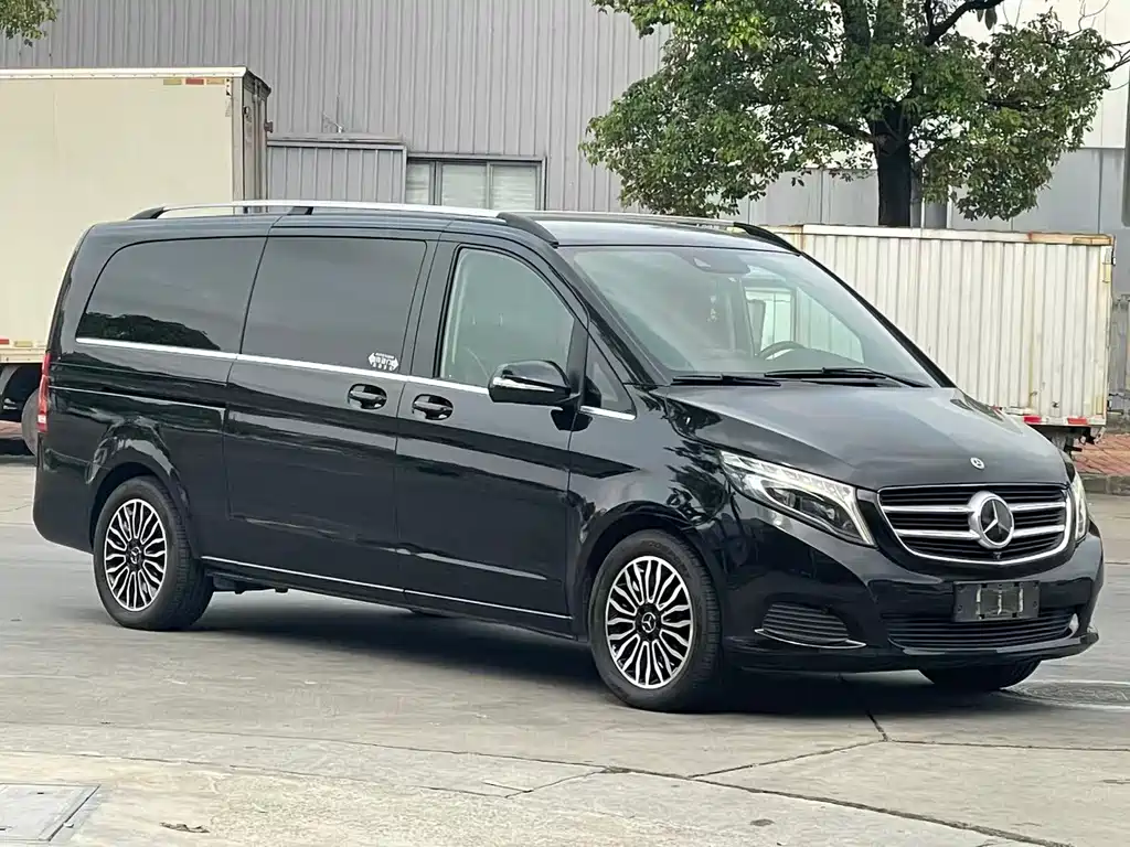 Mercedes-Benz V-Class 2018 — фото 3