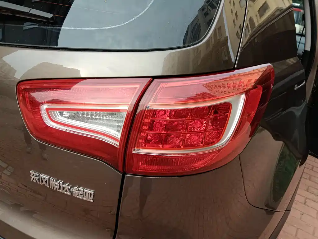Kia Sportage 2013 — фото 12