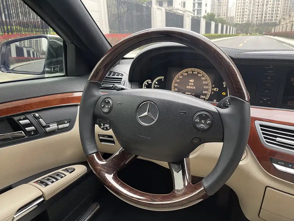 Mercedes-Benz S-Class 2007 — фото 15