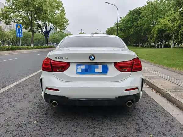 BMW 1 Series 2021