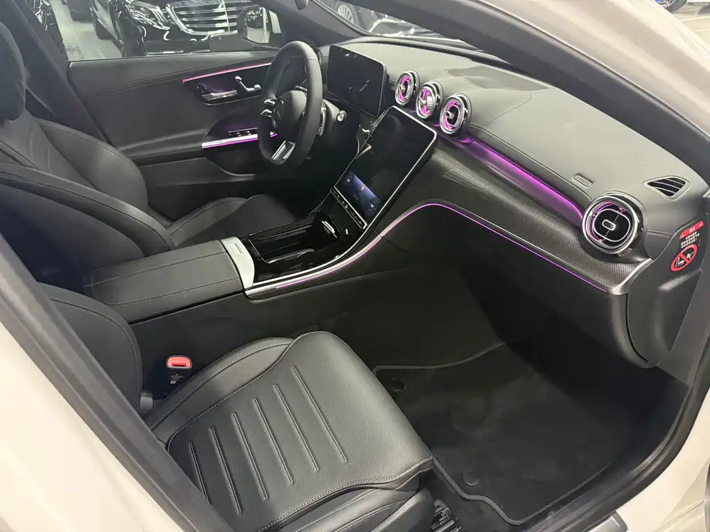Mercedes-Benz C-Class 2026 — фото 18