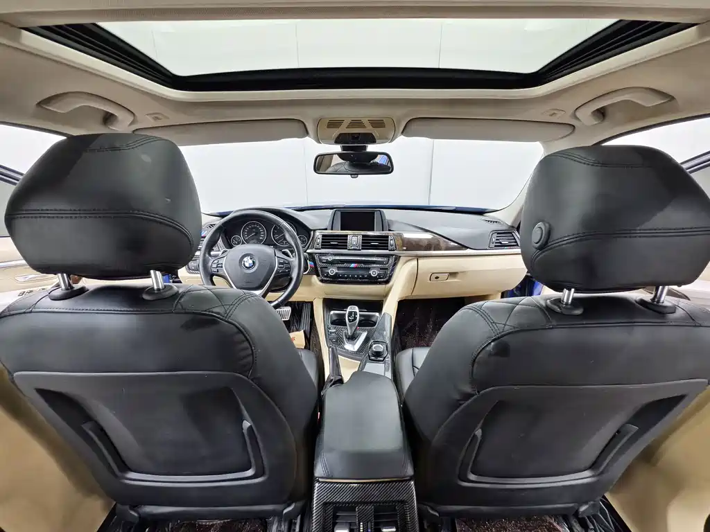 BMW 3 Series 2015 — фото 10