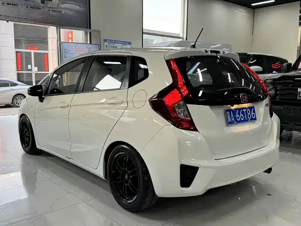 Honda Fit 2016