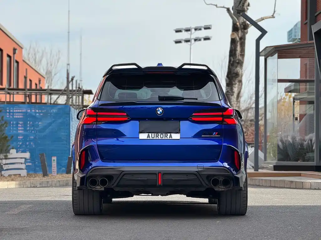 BMW X5 M 2025 — фото 19