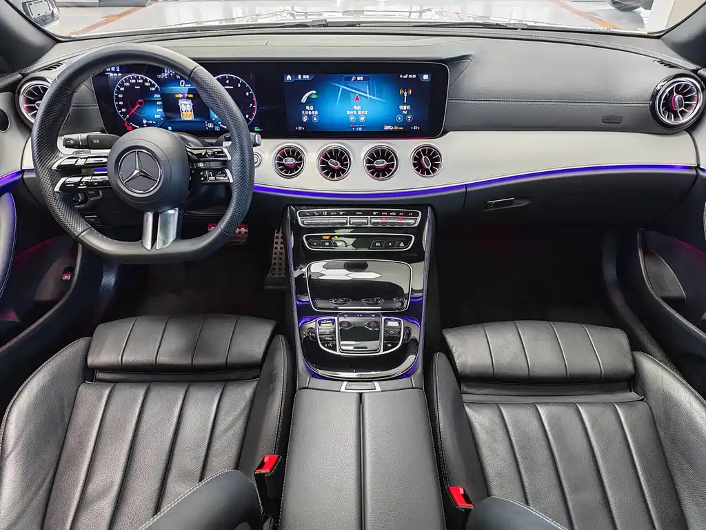Mercedes-Benz E-Class 2023 — фото 10