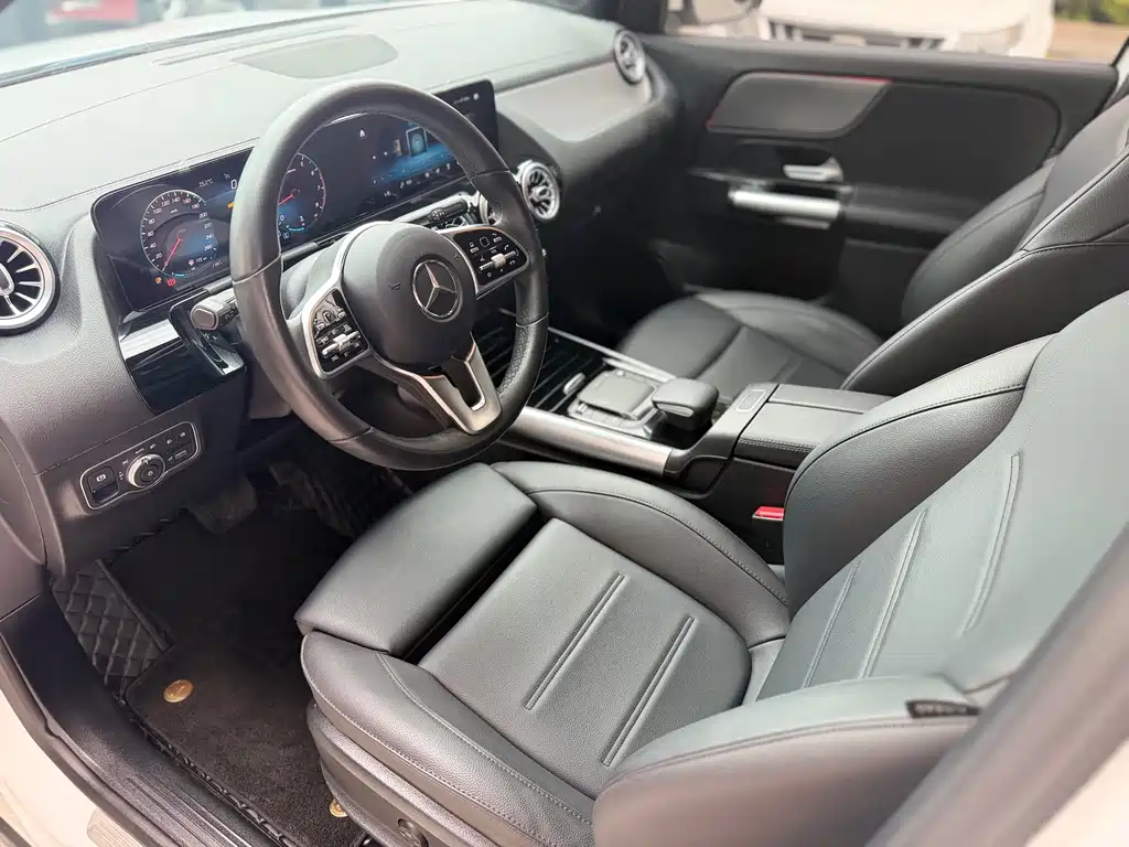 Mercedes-Benz GLA 2023 — фото 15
