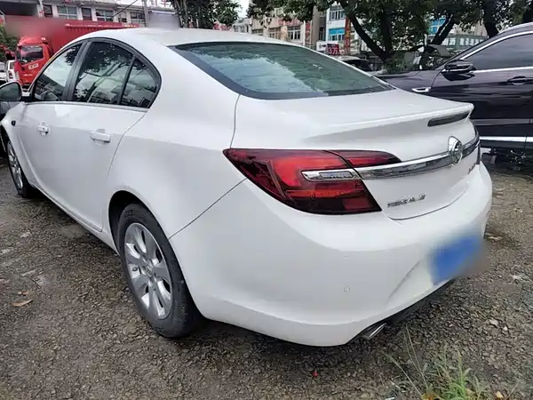 Buick Regal 2016