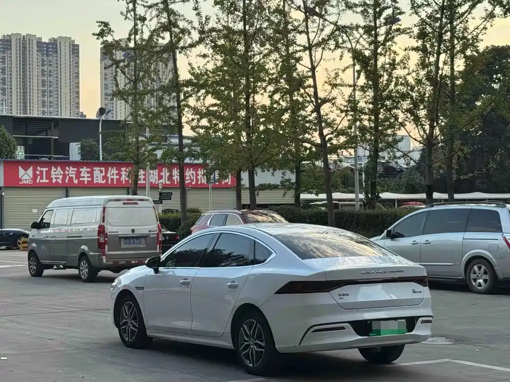 BYD Qin PLUS 2024 — фото 9