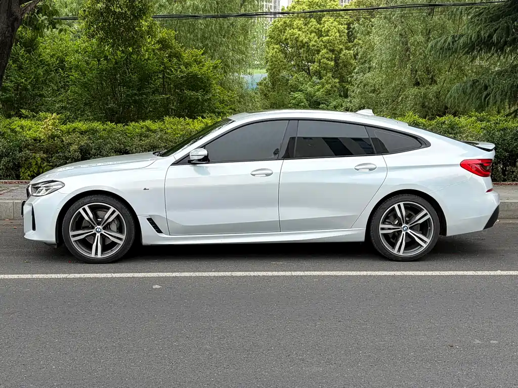 BMW 6 Series GT 2022 — фото 3