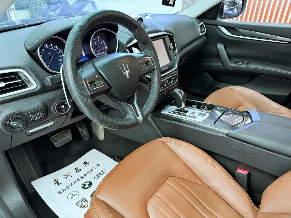 Maserati Ghibli 2016 — фото 15