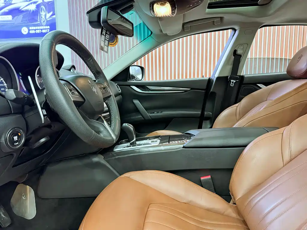 Maserati Ghibli 2016 — фото 14