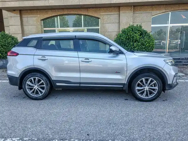 Geely Boyue 2019